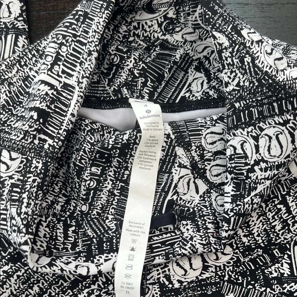 lululemon Monochrome Pattern Leggings - Picture 2 of 4